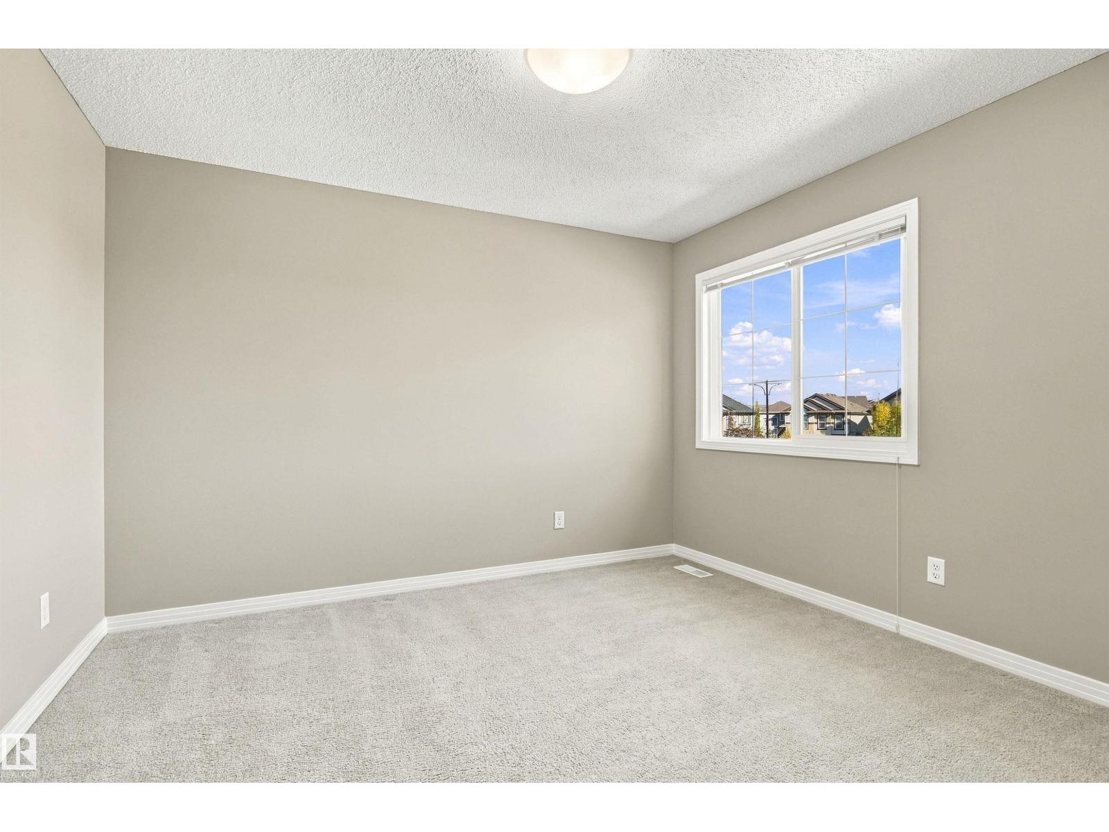 3528 CLAXTON CR SW - 31