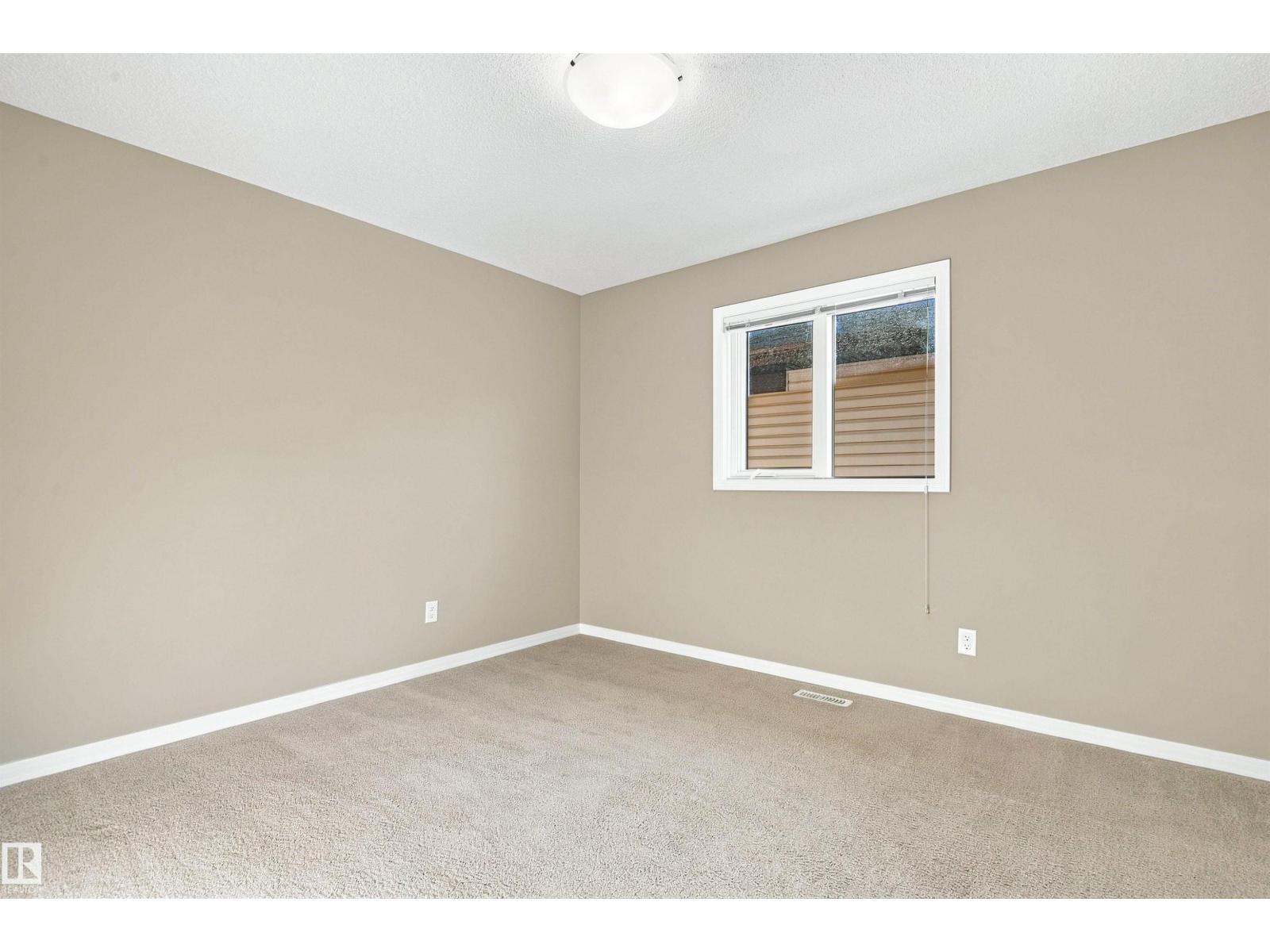 3528 CLAXTON CR SW - 32