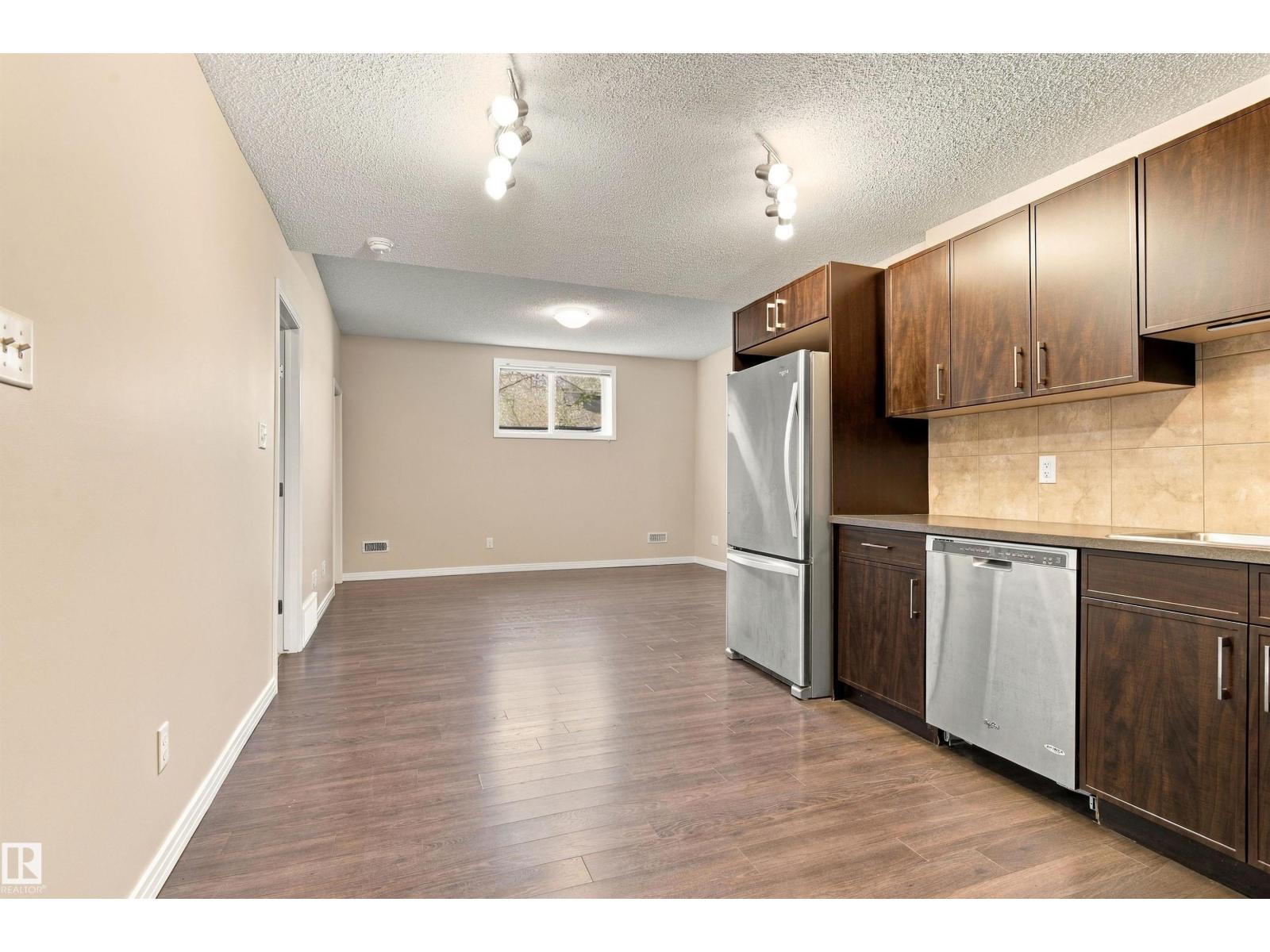 3528 CLAXTON CR SW - Image 45