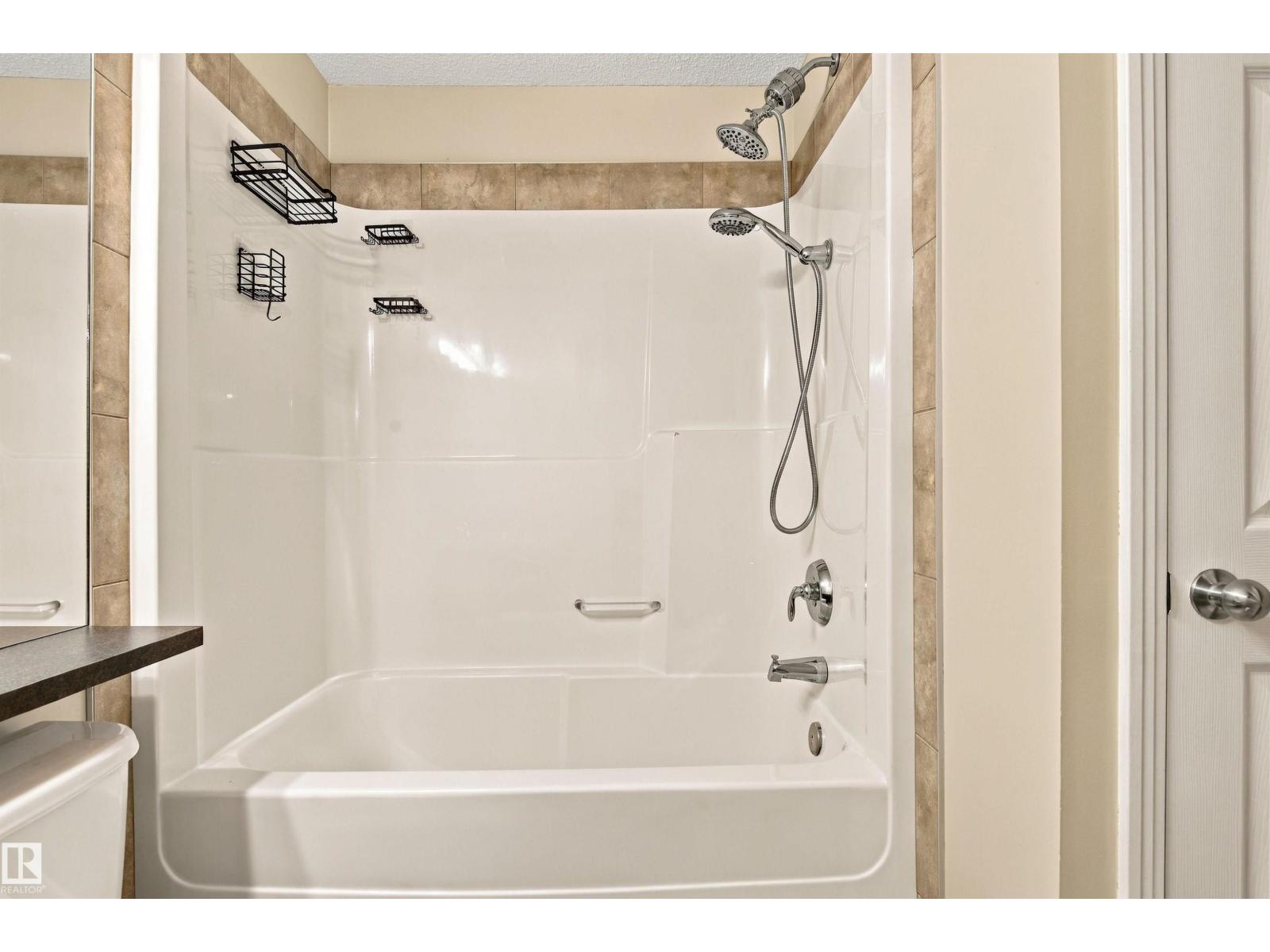 3528 CLAXTON CR SW - 58