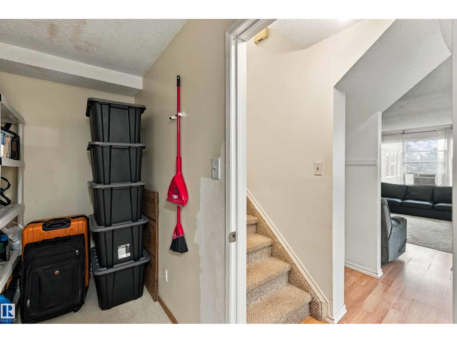 #48 13590 38 ST NW - 16