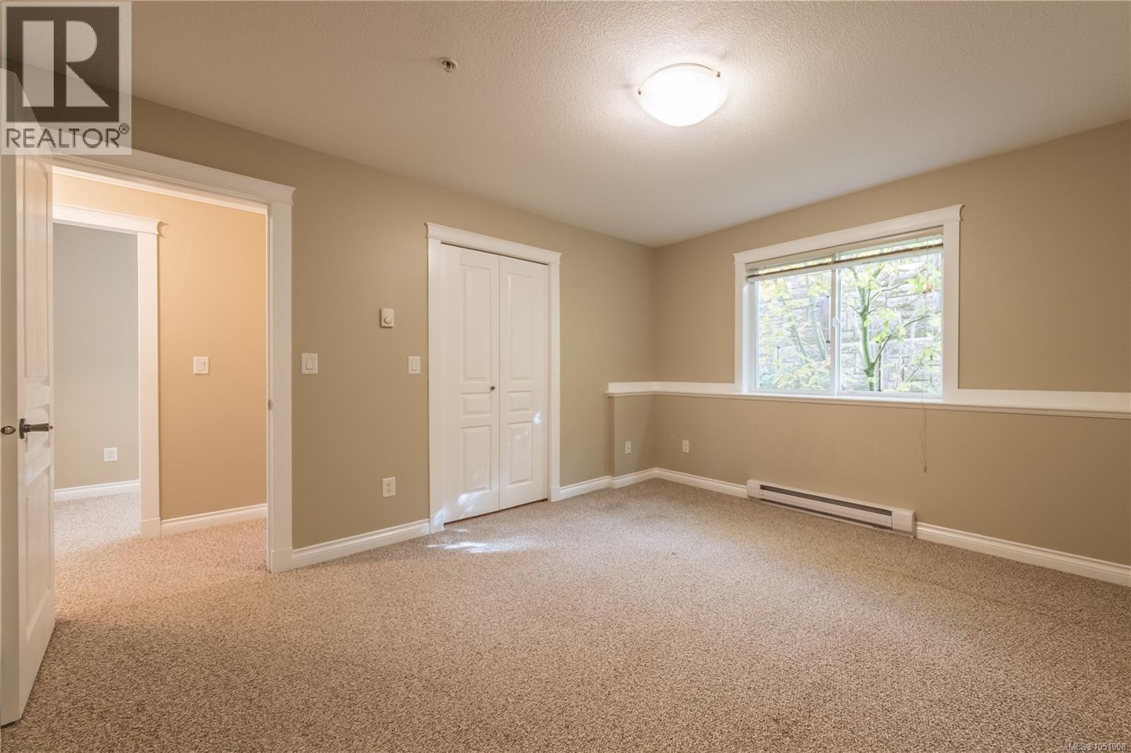 #102 6149 Washington Way - 16