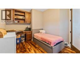 Bedroom - 62 Copperleaf Terrace Se, Calgary, AB T2Z0H9 Photo 17