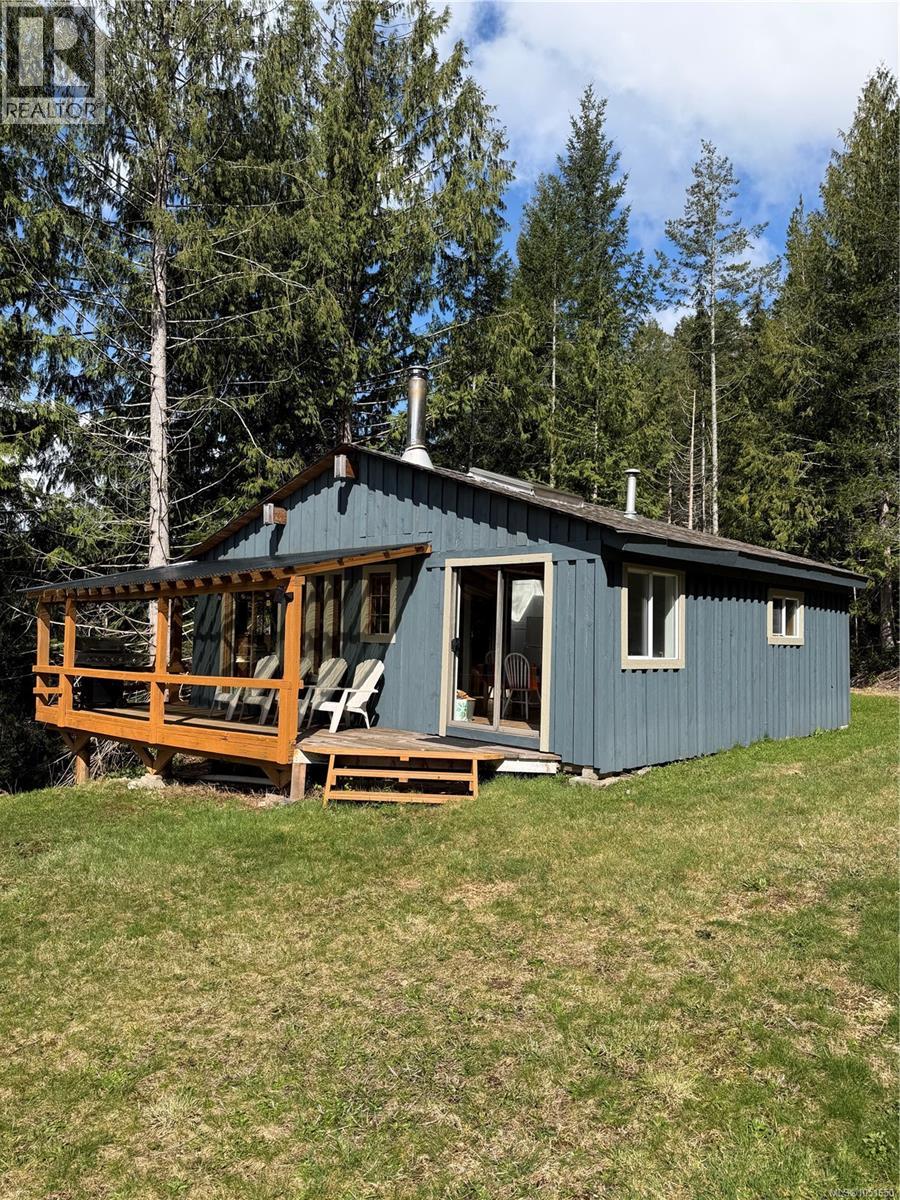 Lot 49 Busby Island - Image 3