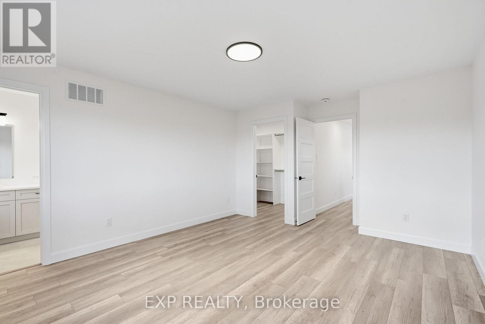 142 ELIZABETH STREET - Image 22
