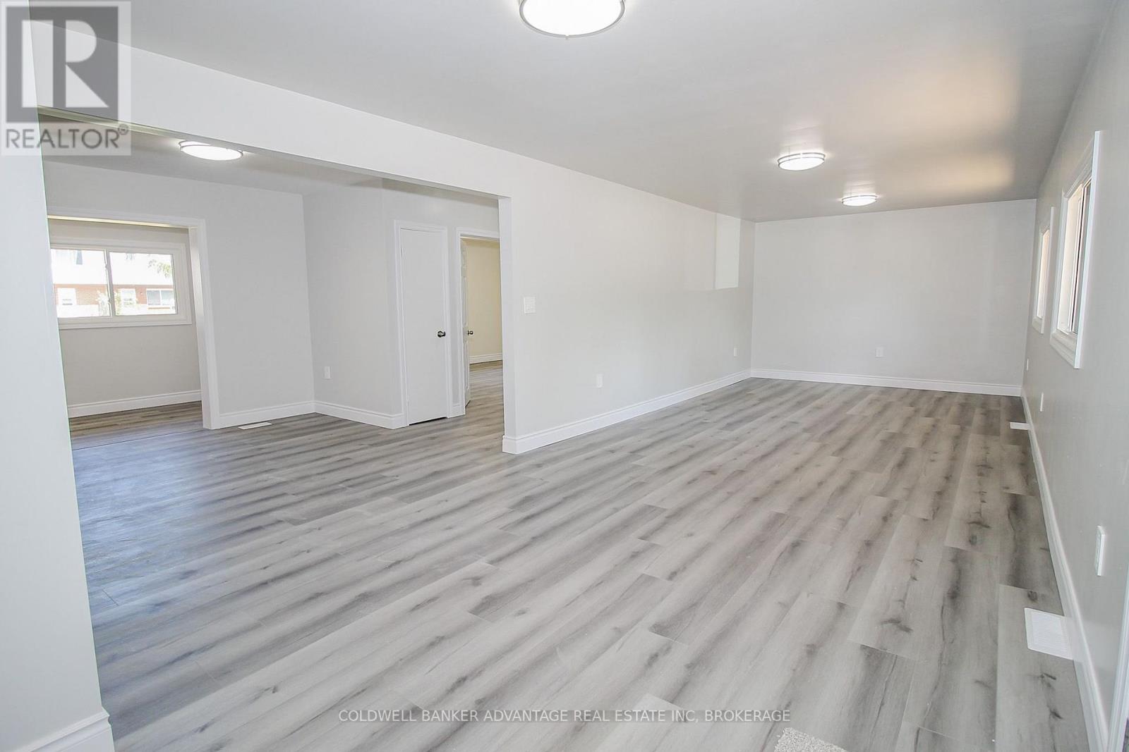 378 THOROLD ROAD - Image 3