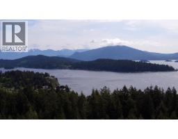 692 Gower Point Road, Gibsons, BC V0V0V0 Photo 17