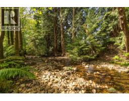 212 3275 Mountain Highway, North Vancouver, BC V7K2H4 Photo 24