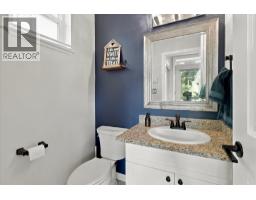 46 40632 Government Road, Squamish, BC V8B0M7 Photo 17