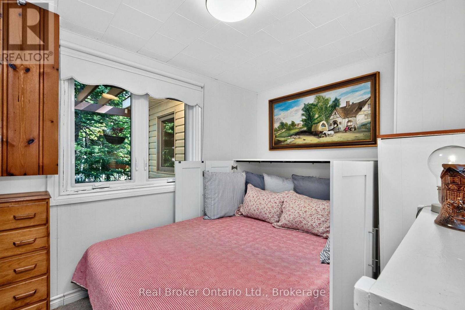 56 BELGROVE CRESCENT - 31