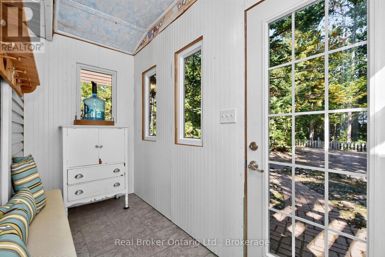 56 BELGROVE CRESCENT - Image 33