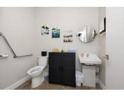 101 45645 Tamihi Way, Garrison Crossing, Chilliwack, BC V2R2M3 Photo 21