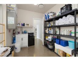 101 45645 Tamihi Way, Garrison Crossing, Chilliwack, BC V2R2M3 Photo 18