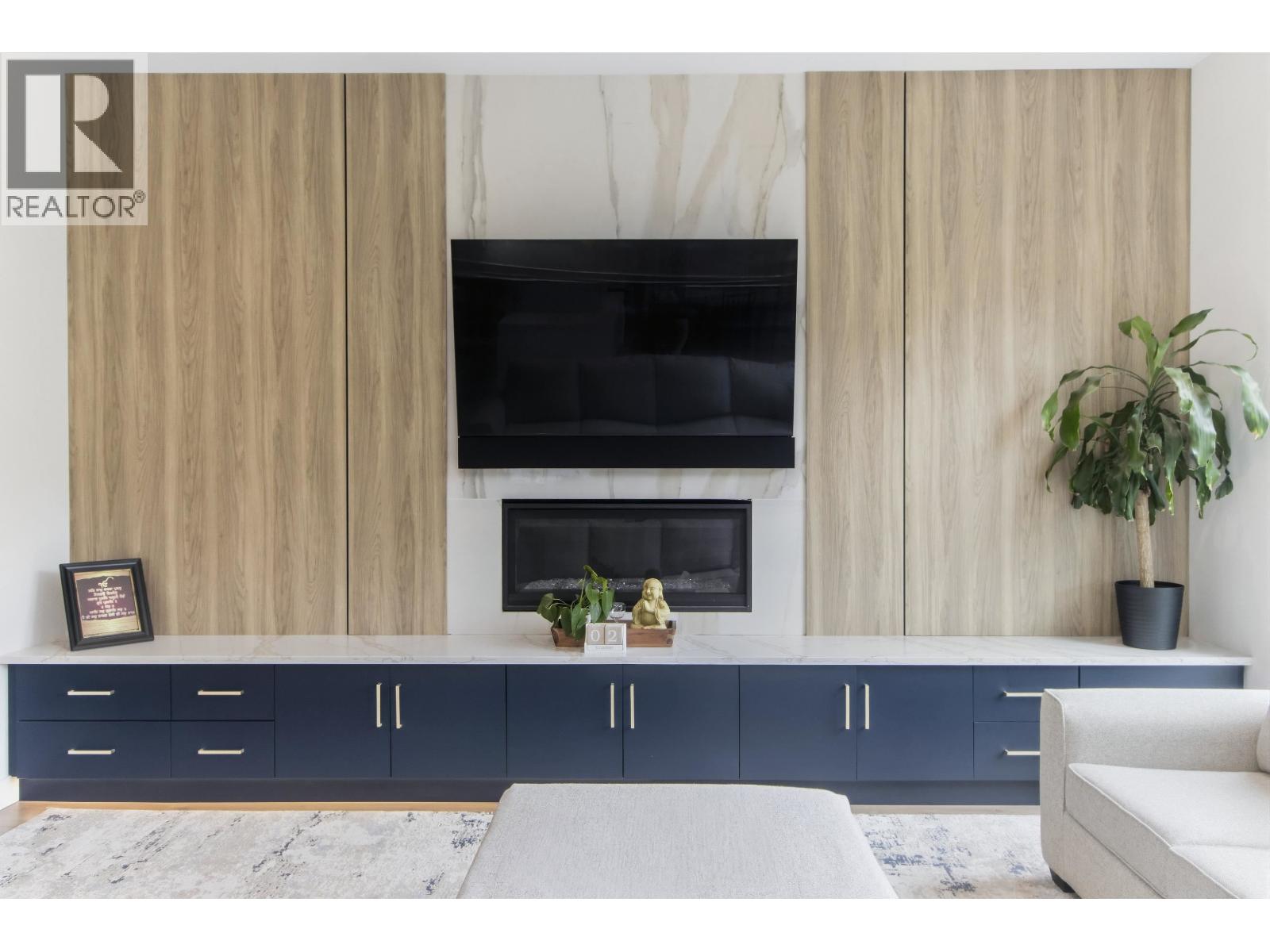 39320 CARDINAL DRIVE, Squamish