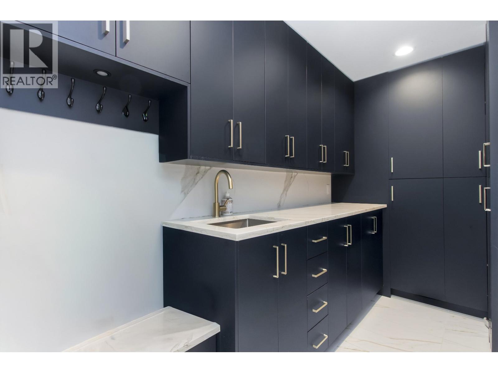 39320 CARDINAL DRIVE, Squamish