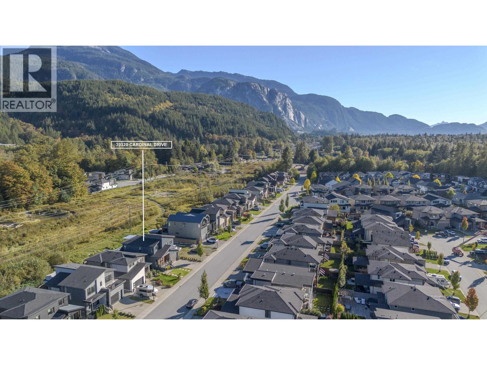 39320 CARDINAL DRIVE, Squamish