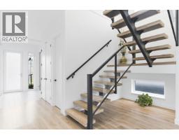 39320 Cardinal Drive, Squamish, BC V8B1A6 Photo 9