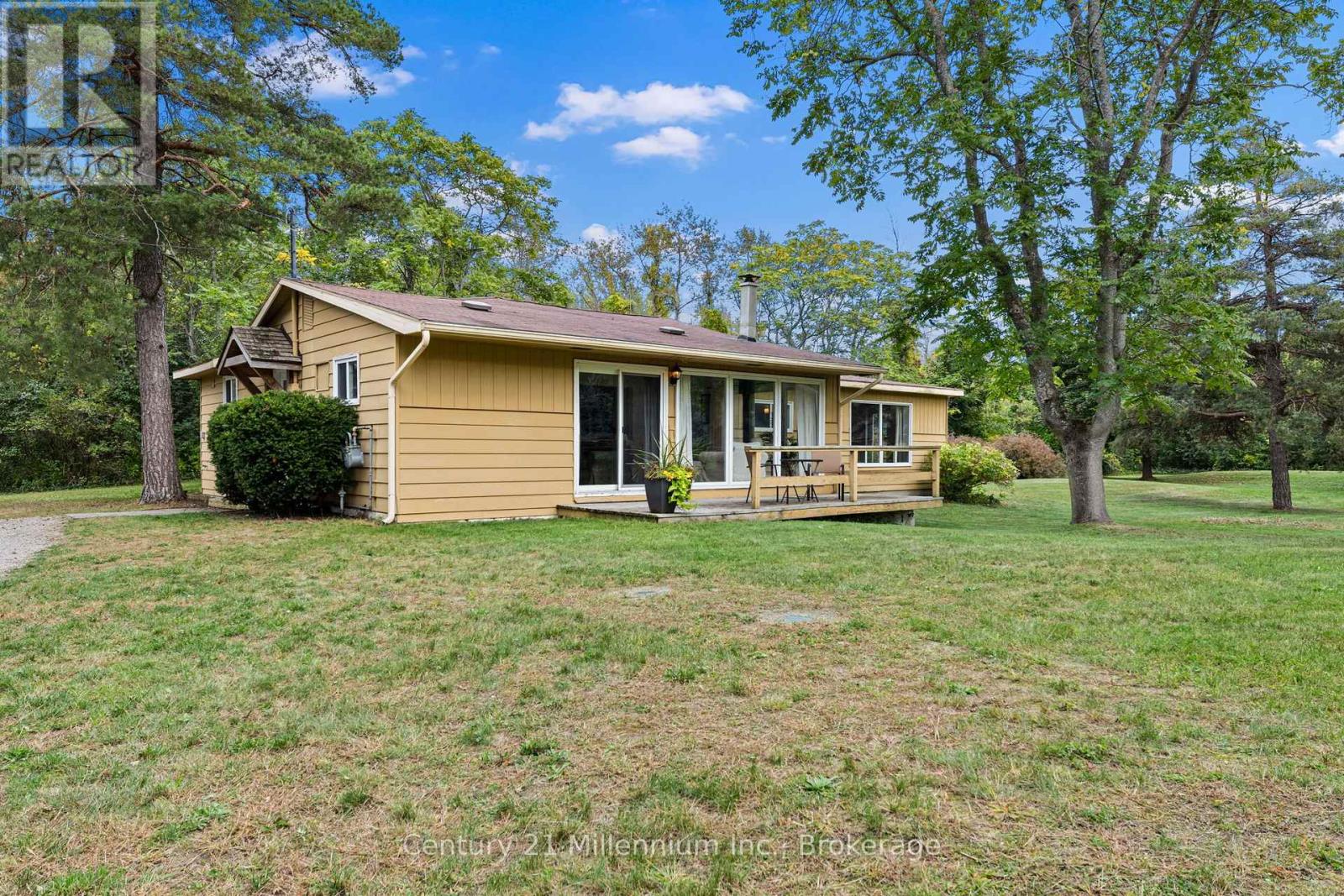 123 HIDDEN LAKE ROAD - 1