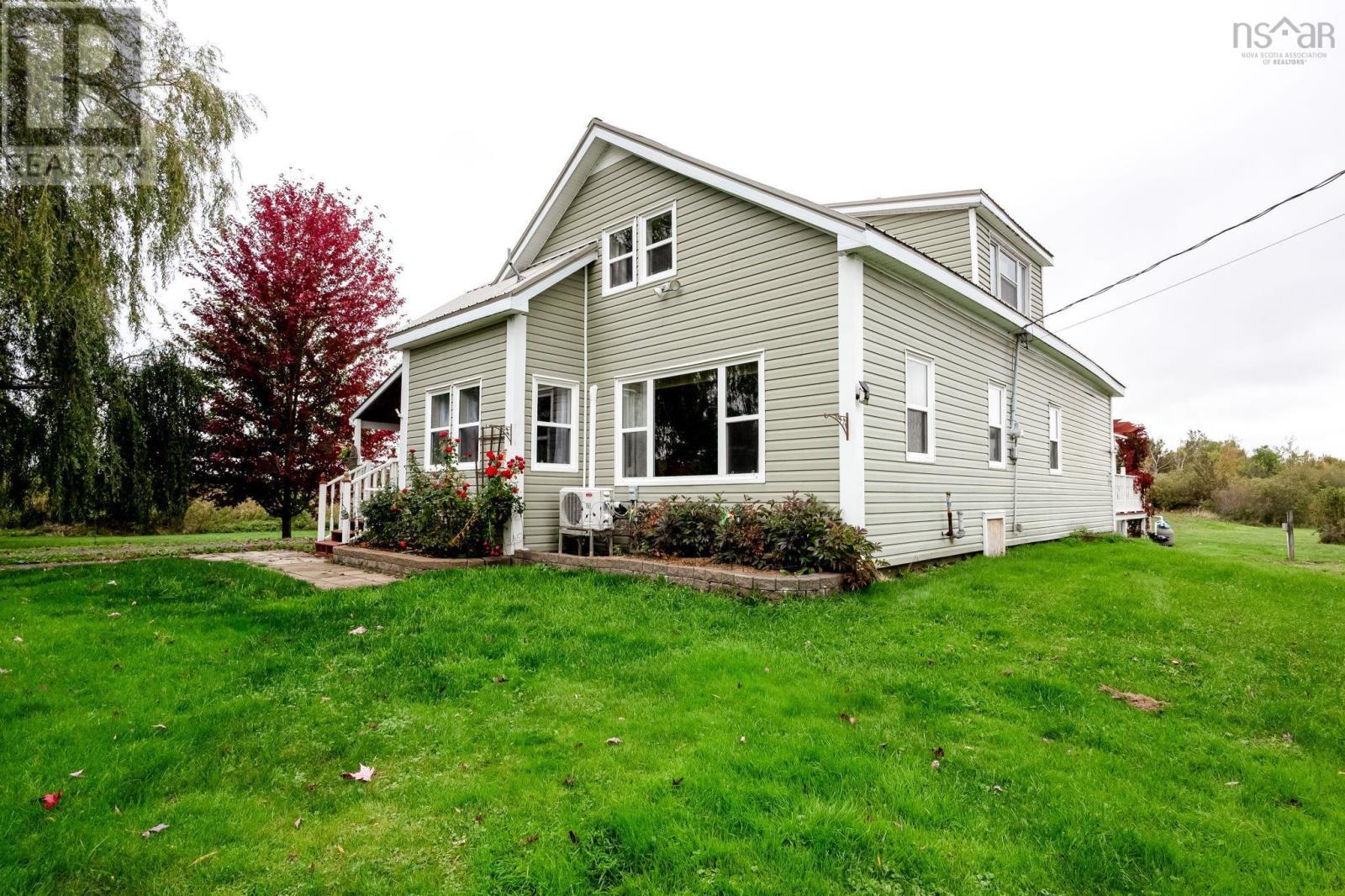 953 Middle Road - 30
