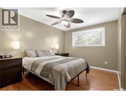 2704 5th Avenue N, Regina, SK S4R0S7 Photo 18