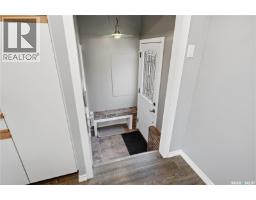 2704 5th Avenue N, Regina, SK S4R0S7 Photo 25