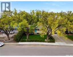 2704 5th Avenue N, Regina, SK S4R0S7 Photo 43