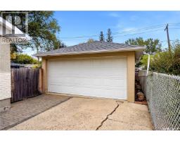 2704 5th Avenue N, Regina, SK S4R0S7 Photo 42