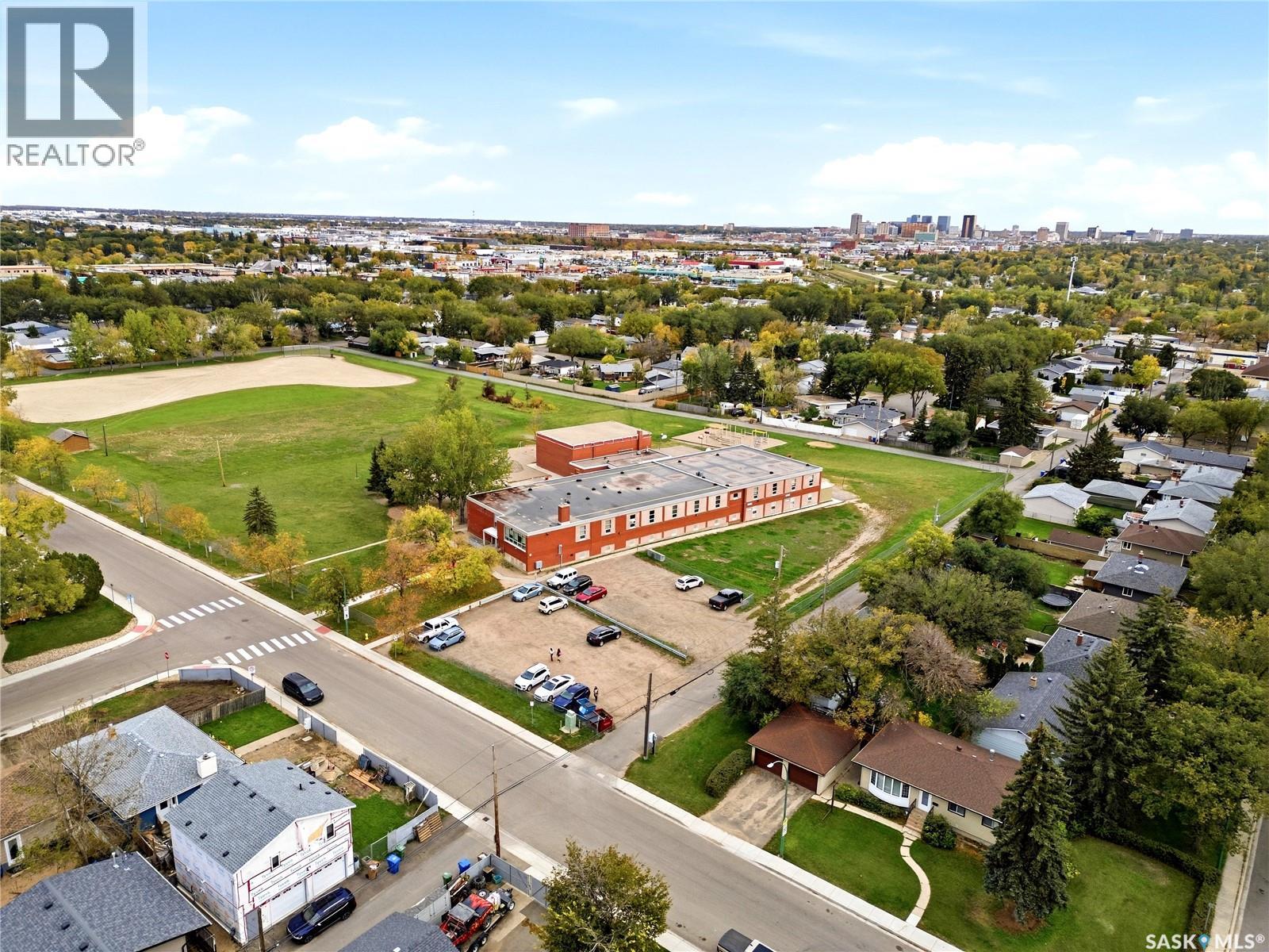 2704 5th AVENUE N - Image 49