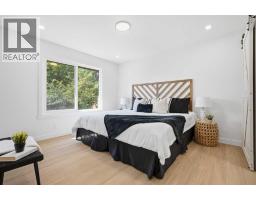 451 Arlington Drive SE - photo 19