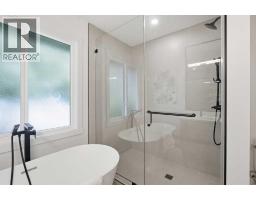 451 Arlington Drive SE - photo 23
