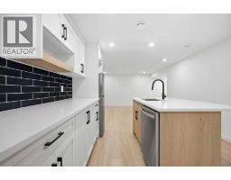 451 Arlington Drive SE - photo 35