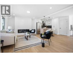 451 Arlington Drive SE - photo 7