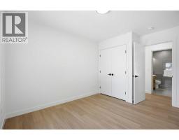 451 Arlington Drive SE - photo 25