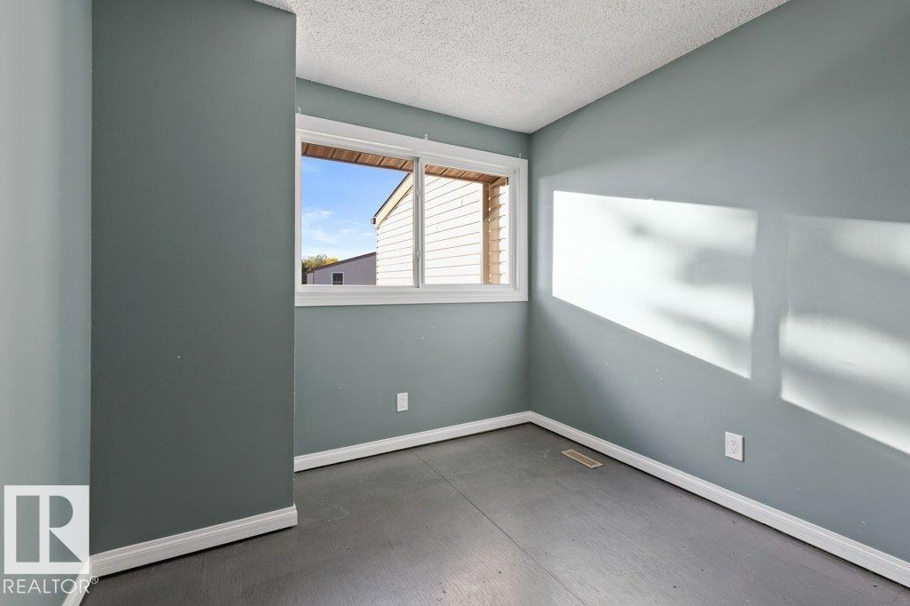 17125 109 ST NW - 17