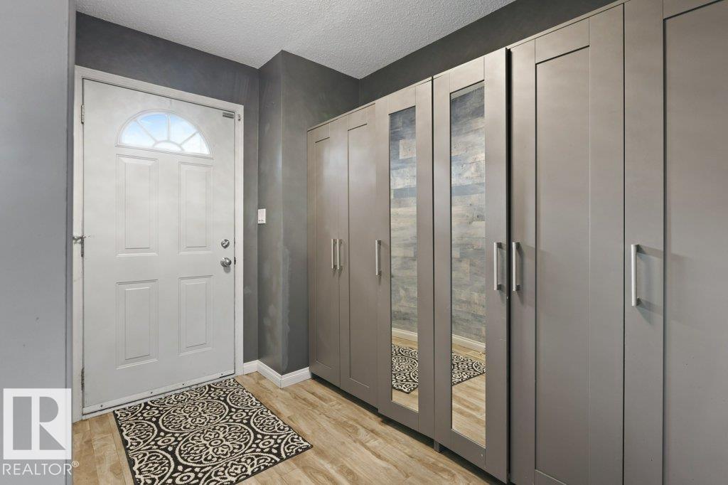 17125 109 ST NW - 2