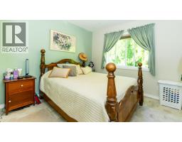 Bedroom - 1291 49 Avenue Ne, Salmon Arm, BC V1E3P1 Photo 8