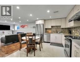 1115 Marcombe Crescent NE - photo 30