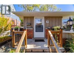 Family room - 18 Delsey Street, Hamilton, ON L9H1S1 Photo 6