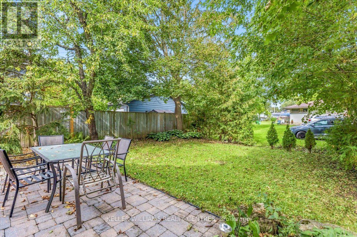 431 EAGLE STREET - 32