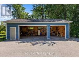 Primary Bedroom - 173 Lake Drive E, Georgina, ON L4P3E9 Photo 10