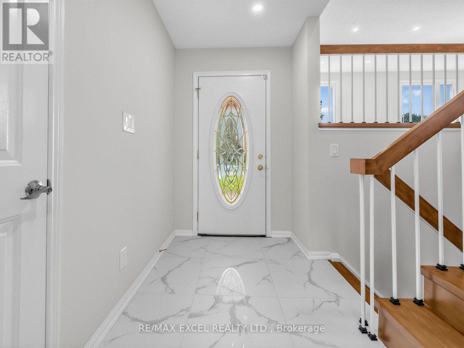 25 GRAND PLACE, Barrie (Allandale Heights) Ontario