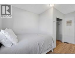 5036 51a Street, Sylvan Lake, AB T4S1E1 Photo 12