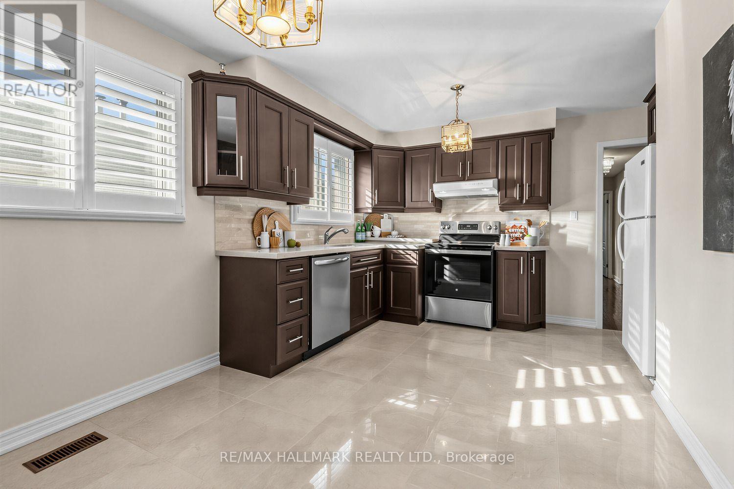 18 SORLYN AVENUE - 9