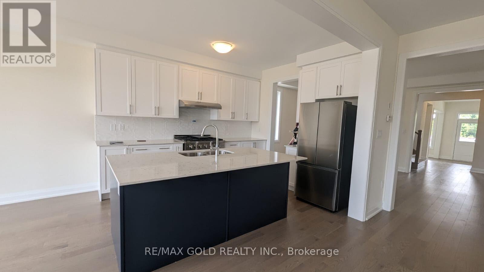 9 SUGAR PEARL ROAD, Brampton (Snelgrove) Ontario
