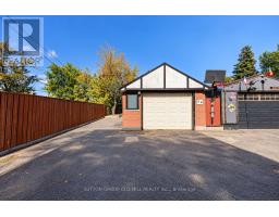 28 Holwood Avenue, Toronto, ON M6M1P5 Photo 17