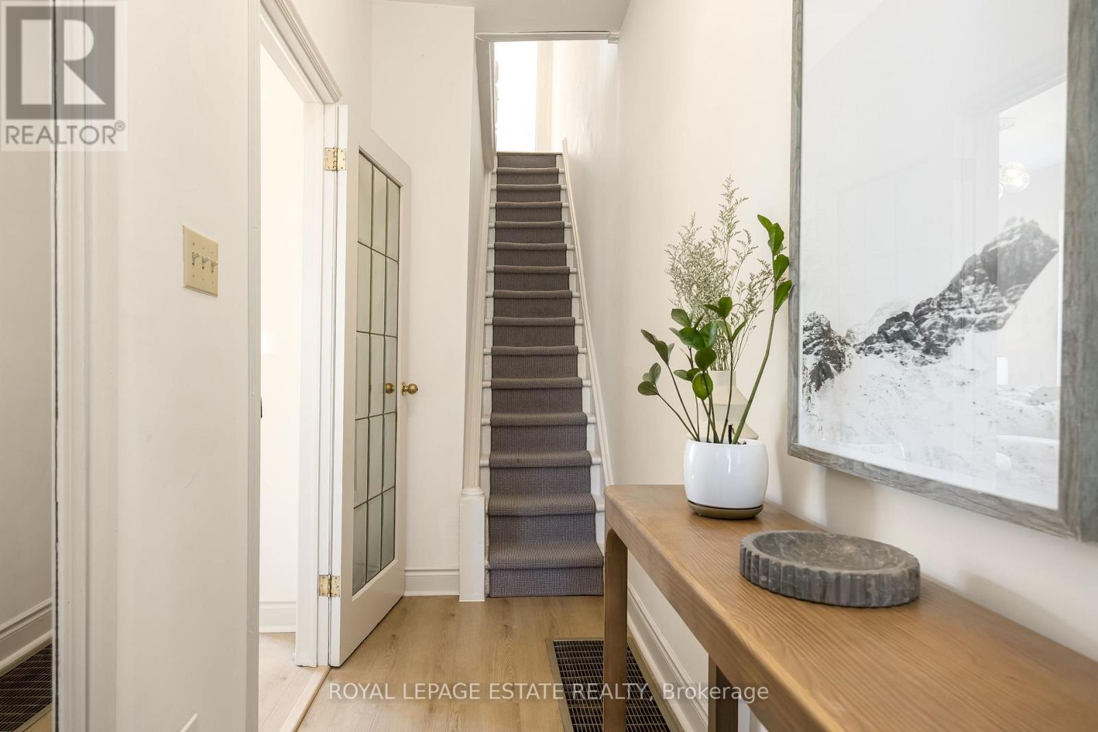74 EDWIN AVENUE - 5