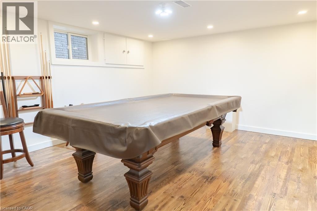 8 CAMERON Avenue - Image 26
