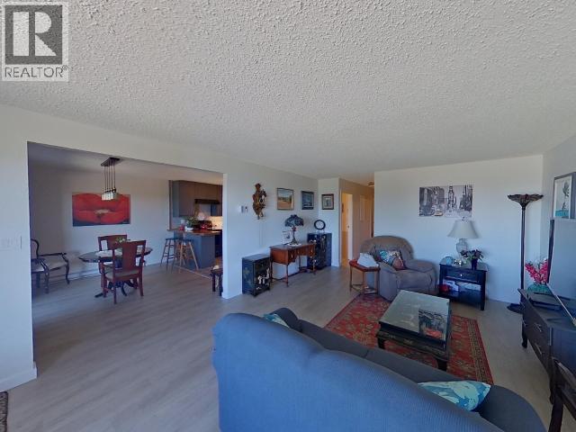 #6 4420 QUEBEC AVE - Image 8