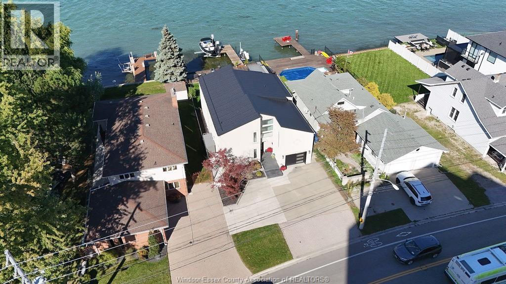 8678 RIVERSIDE DRIVE - Image 44