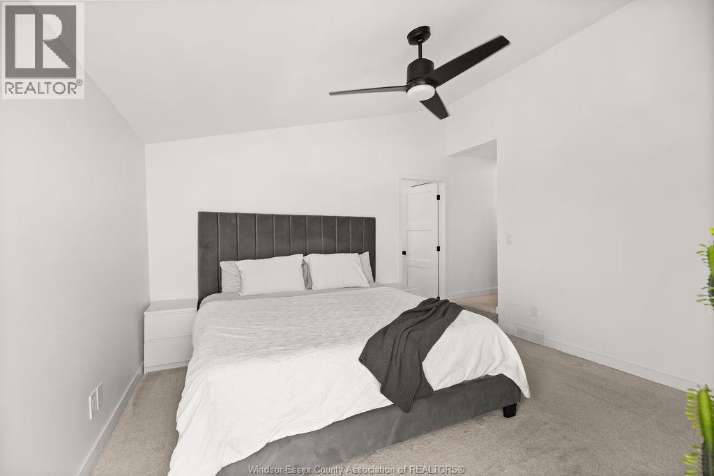8678 RIVERSIDE DRIVE - 28